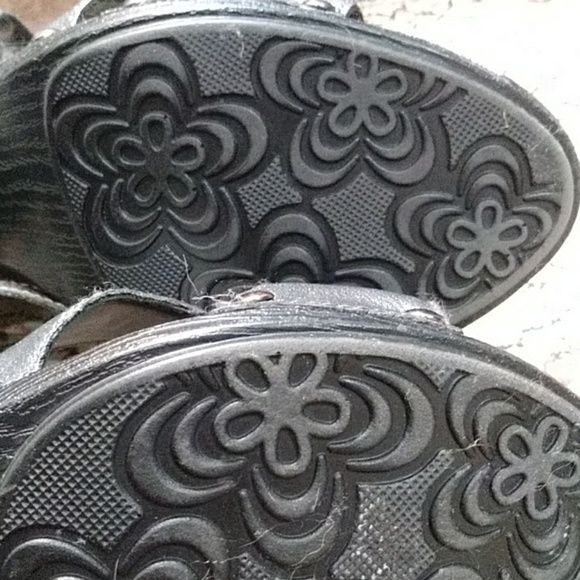 Leather sandals - Picture 6 of 8